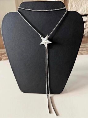 Silver Star Bolo Lariat Necklace w/multiple ways to wear~ Choker, Bracelet, Belt